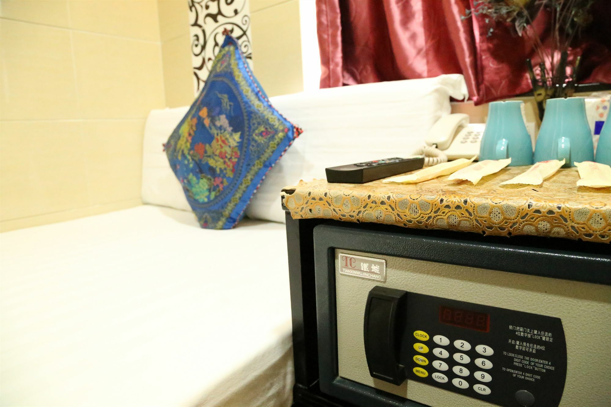 New Tokyo Hostel Hong Kong Bagian luar foto