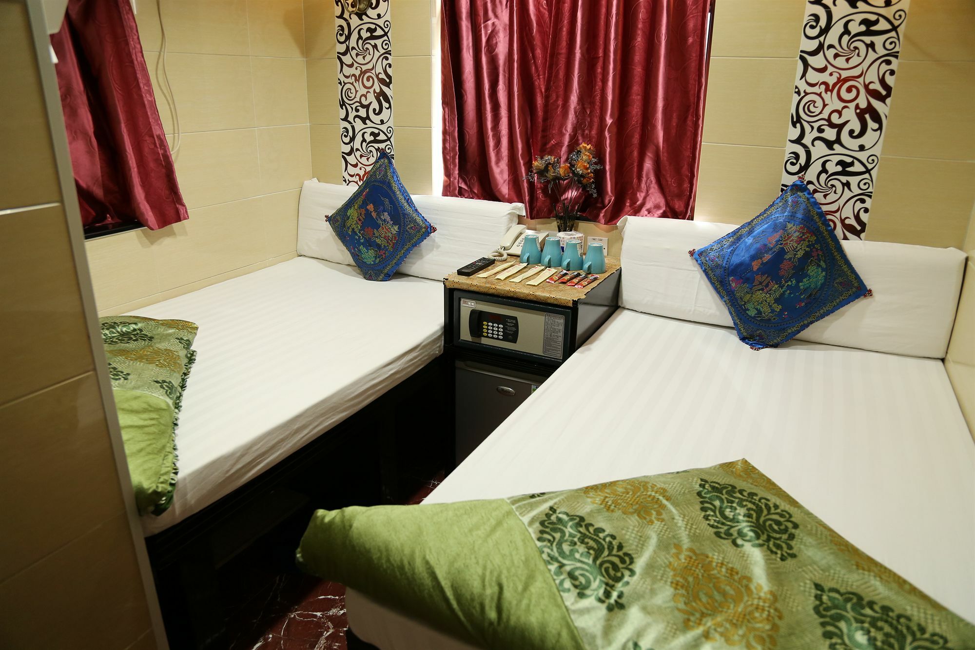 New Tokyo Hostel Hong Kong Bagian luar foto